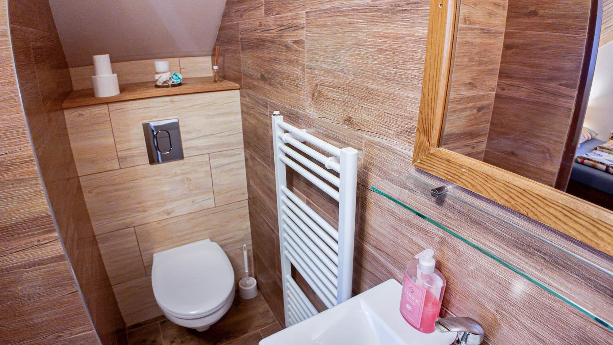Ubytovanie Zuzana Smizany Ngoại thất bức ảnh